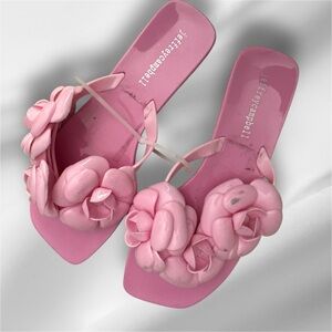 NWOT, Jeffrey Campbell Floral Jelly Sandals 8